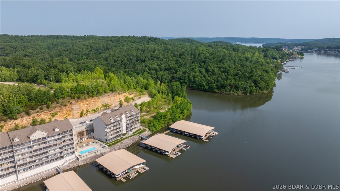 Lochhaven Condominium Subdiv - Residential