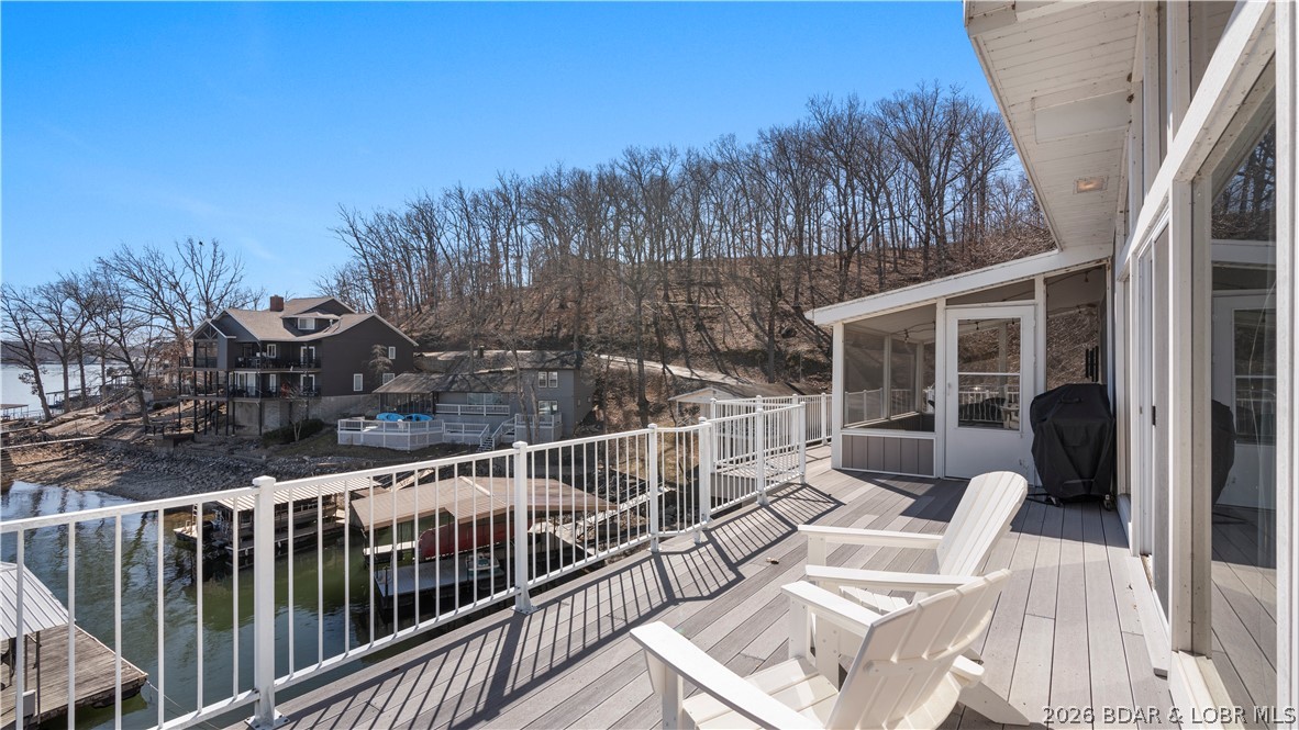 Lakeview Est - Residential