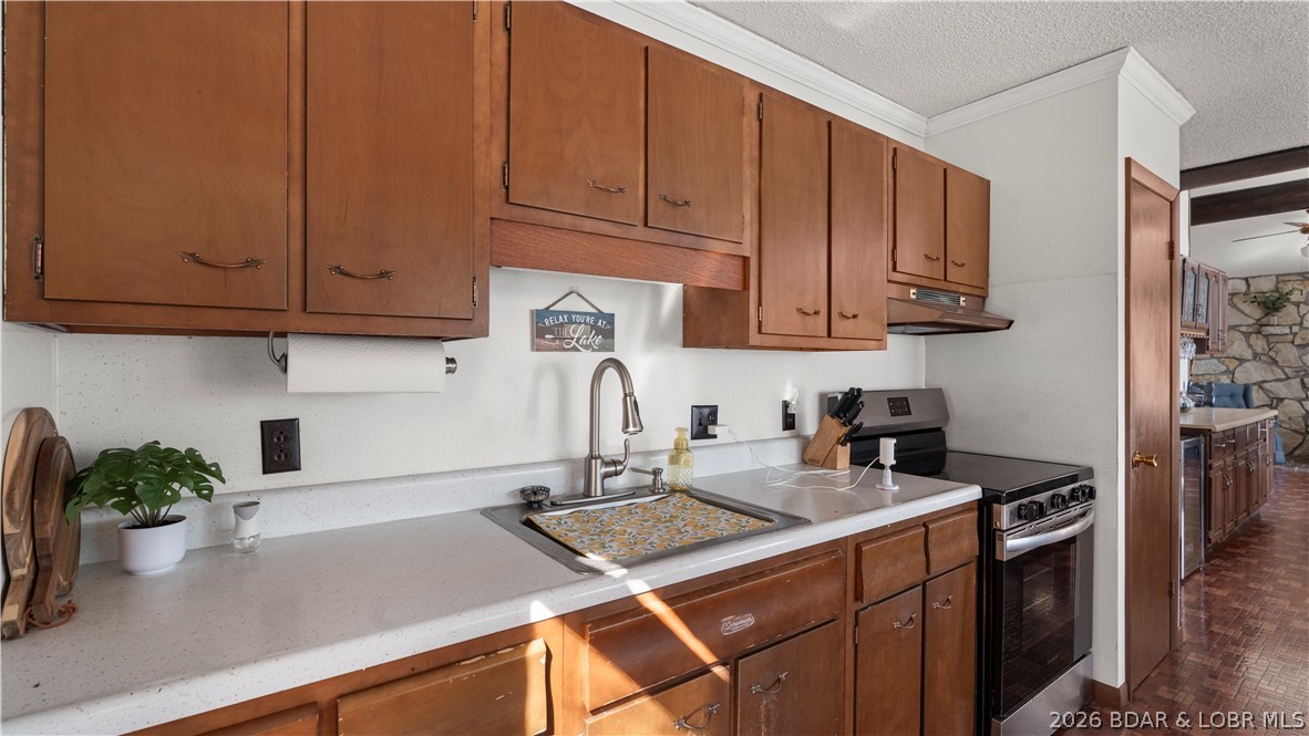 Lakeview Est - Residential