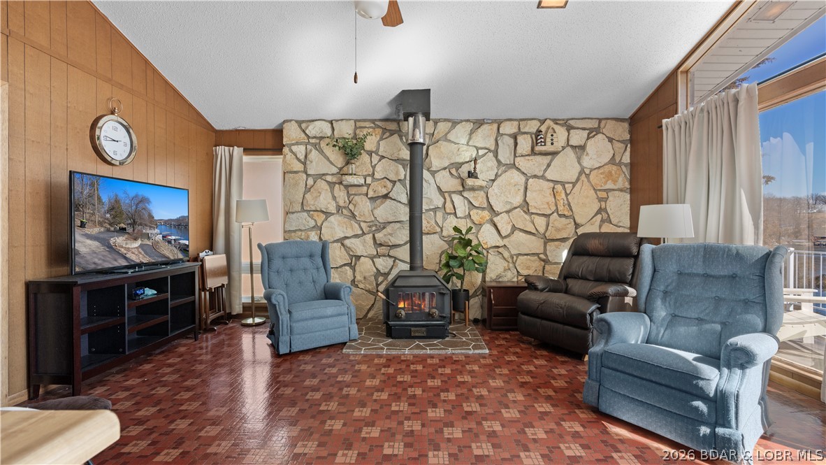 Lakeview Est - Residential