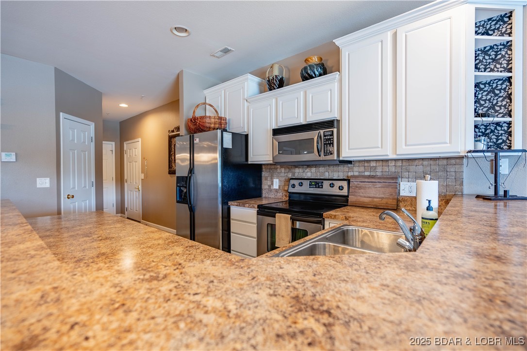 Cedar Heights Condominium - Residential