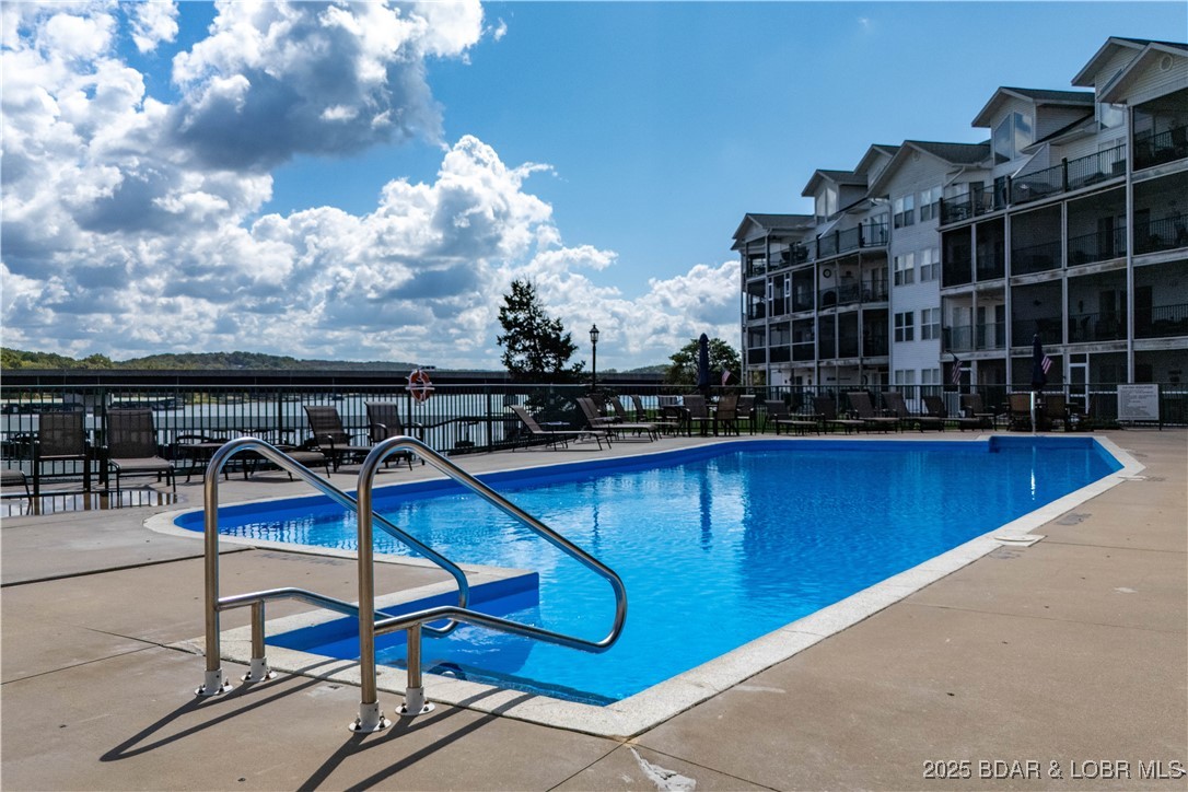 Cedar Heights Condominium - Residential