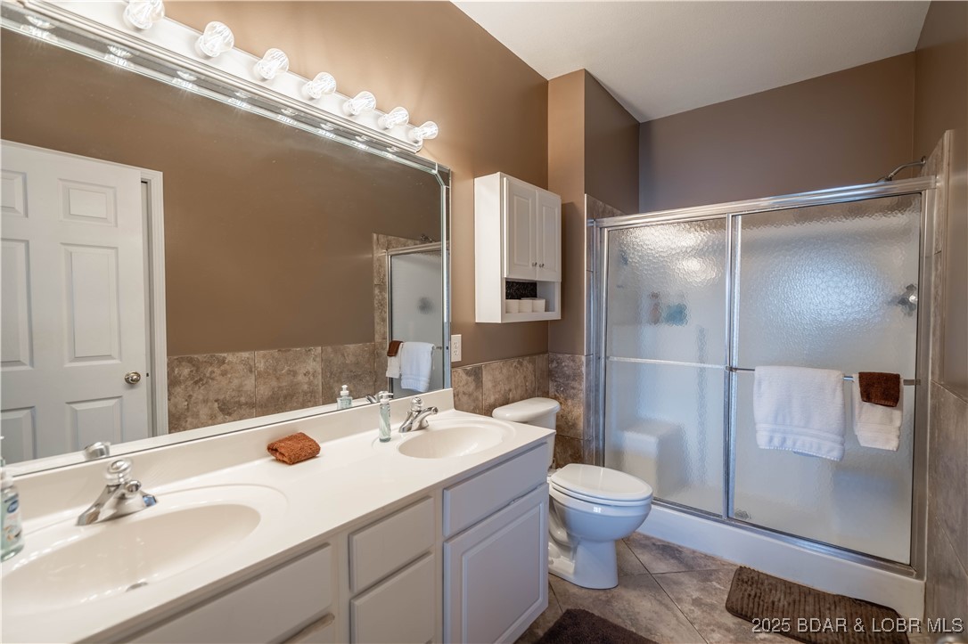 Cedar Heights Condominium - Residential