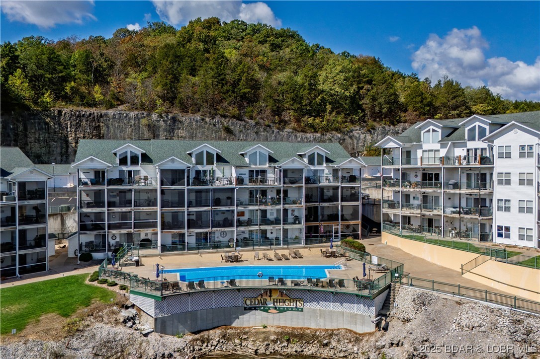 Cedar Heights Condominium - Residential