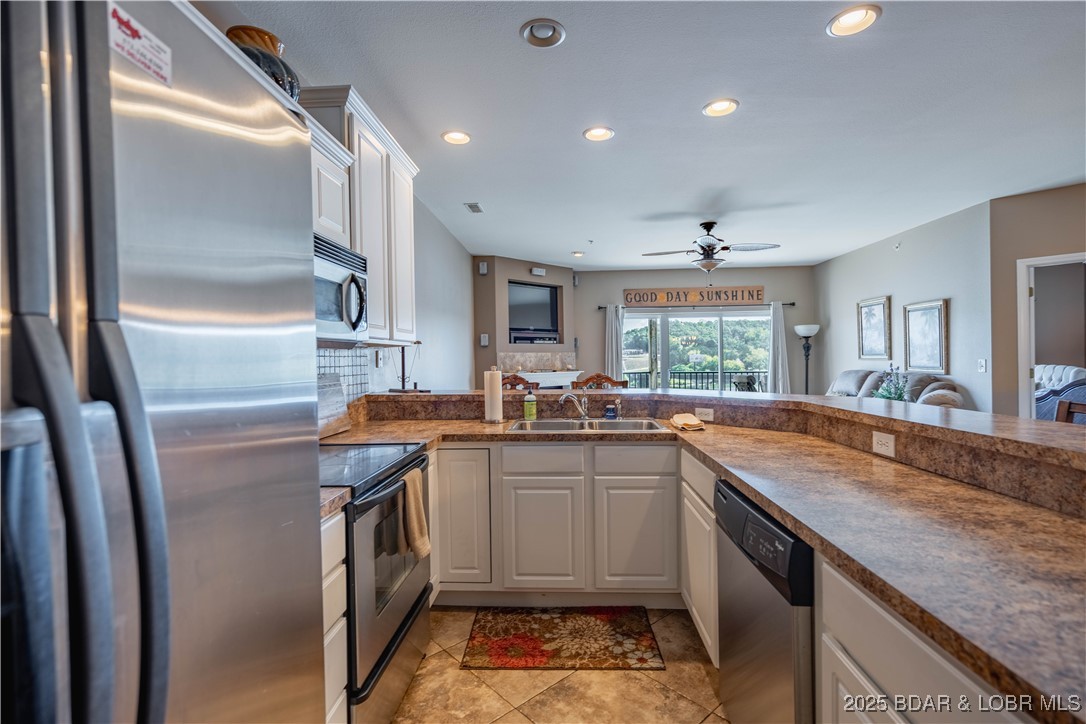 Cedar Heights Condominium - Residential