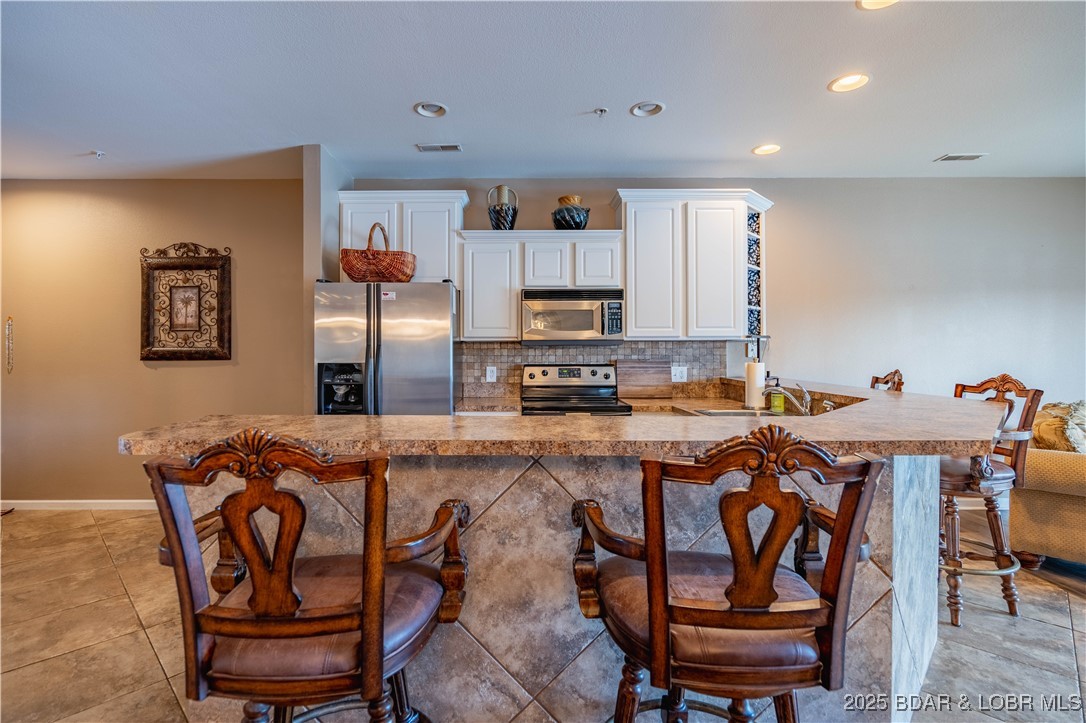 Cedar Heights Condominium - Residential