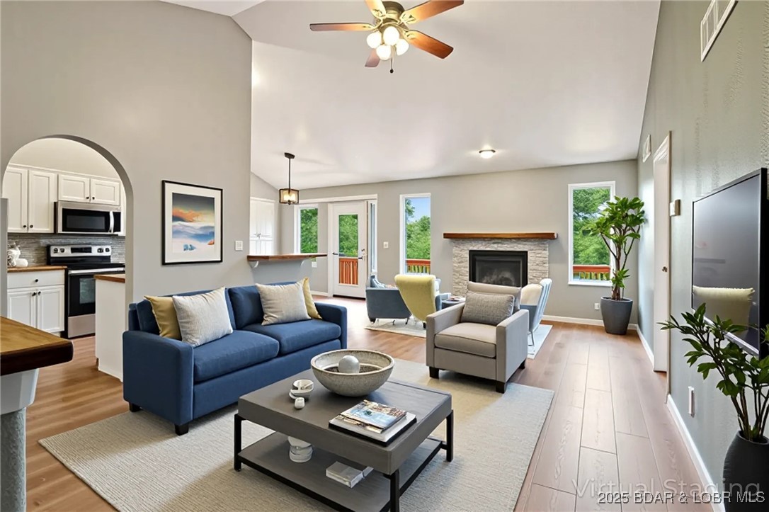 Osage Beach, Missouri 65065, United States, 4 Bedrooms Bedrooms, ,4 BathroomsBathrooms,Residential,Active,148180 Osage Beach, Missouri 65065, United States, 4 Bedrooms Bedrooms, ,4 BathroomsBathrooms,Residential,Active,148180