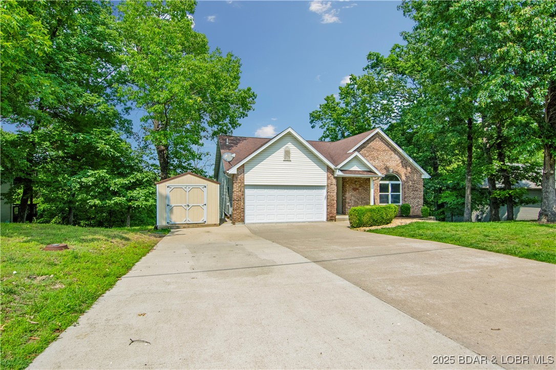 Osage Beach, Missouri 65065, United States, 4 Bedrooms Bedrooms, ,4 BathroomsBathrooms,Residential,Active,148180