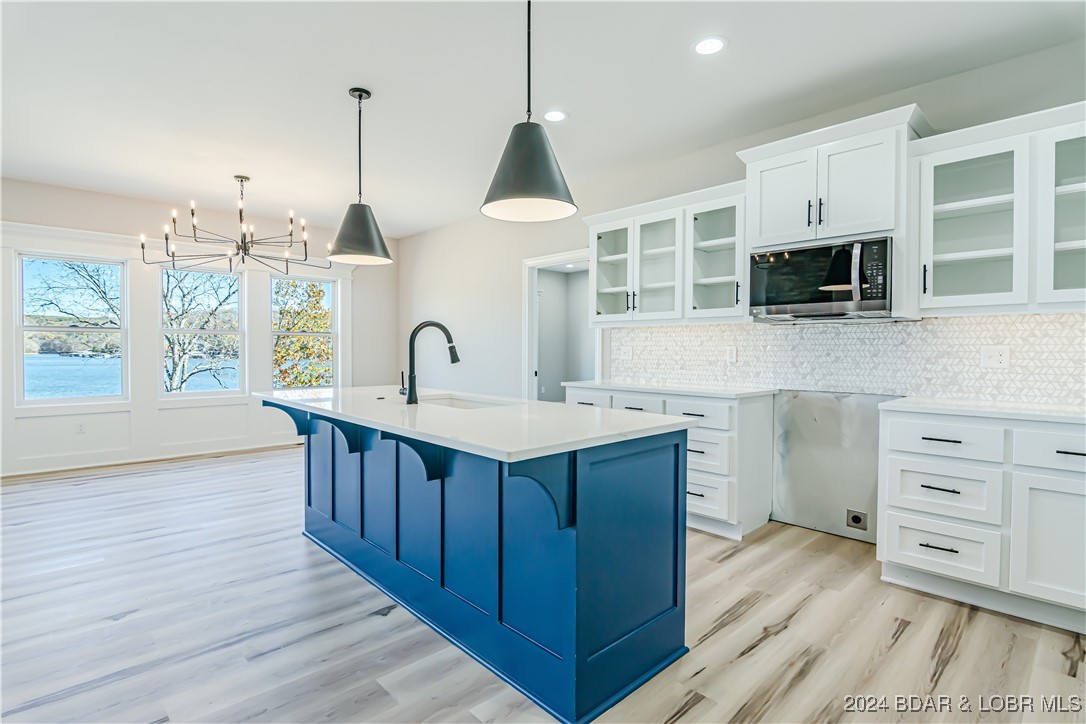 Climax Springs, Missouri 65324, United States, 4 Bedrooms Bedrooms, ,3 BathroomsBathrooms,Residential,Active,47540