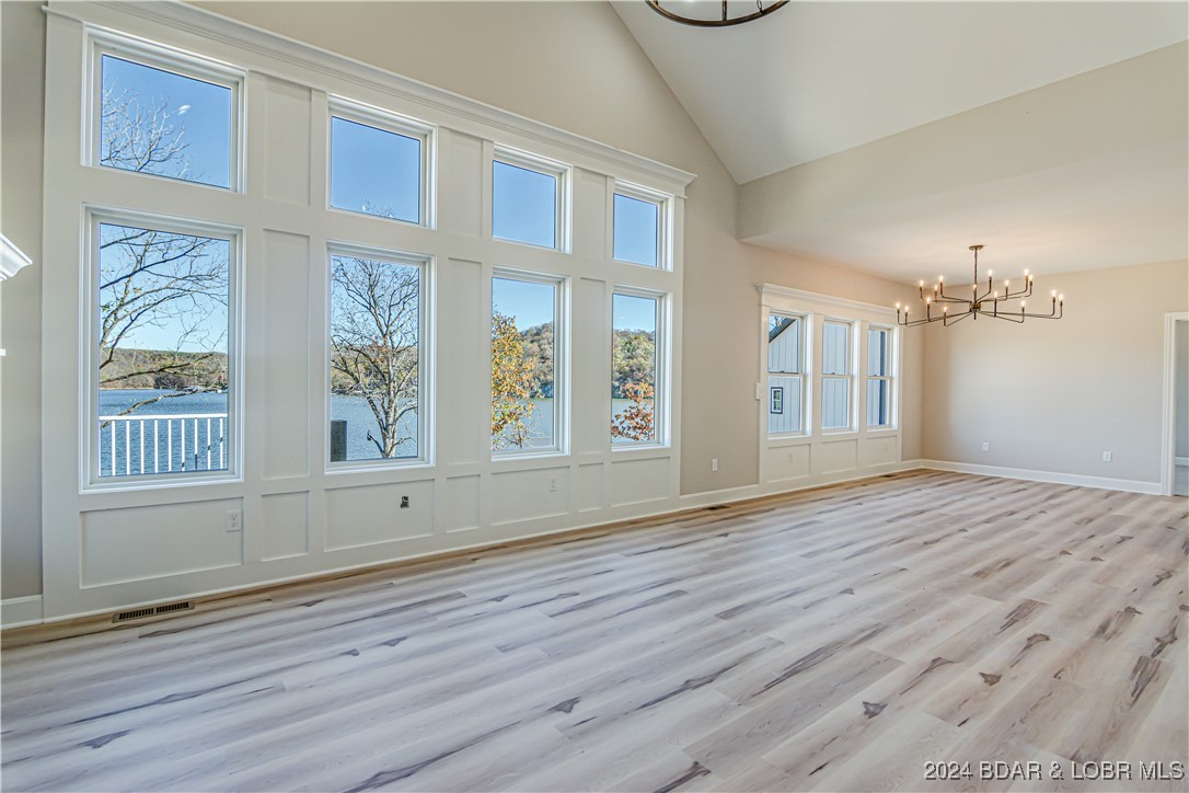 Climax Springs, Missouri 65324, United States, 4 Bedrooms Bedrooms, ,3 BathroomsBathrooms,Residential,Active,47540