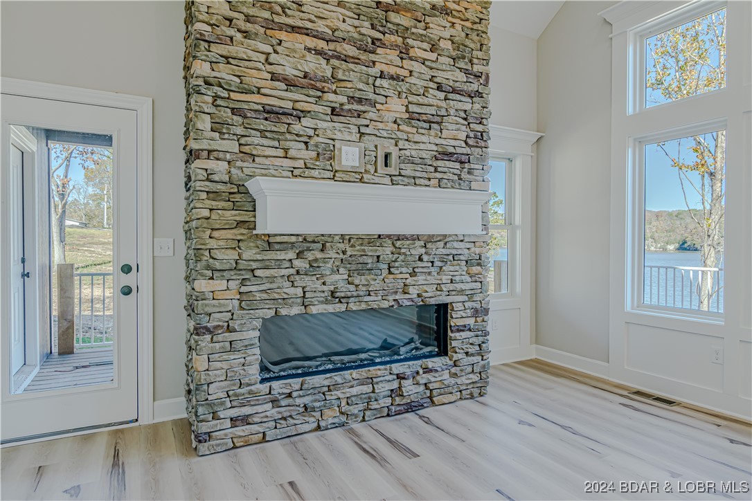 Climax Springs, Missouri 65324, United States, 4 Bedrooms Bedrooms, ,3 BathroomsBathrooms,Residential,Active,47540