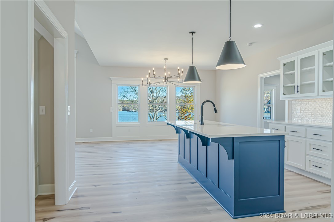 Climax Springs, Missouri 65324, United States, 4 Bedrooms Bedrooms, ,3 BathroomsBathrooms,Residential,Active,47540