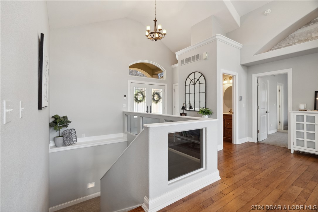 Camdenton, Missouri 65020, United States, 5 Bedrooms Bedrooms, ,6 BathroomsBathrooms,Residential,Contingent,63505