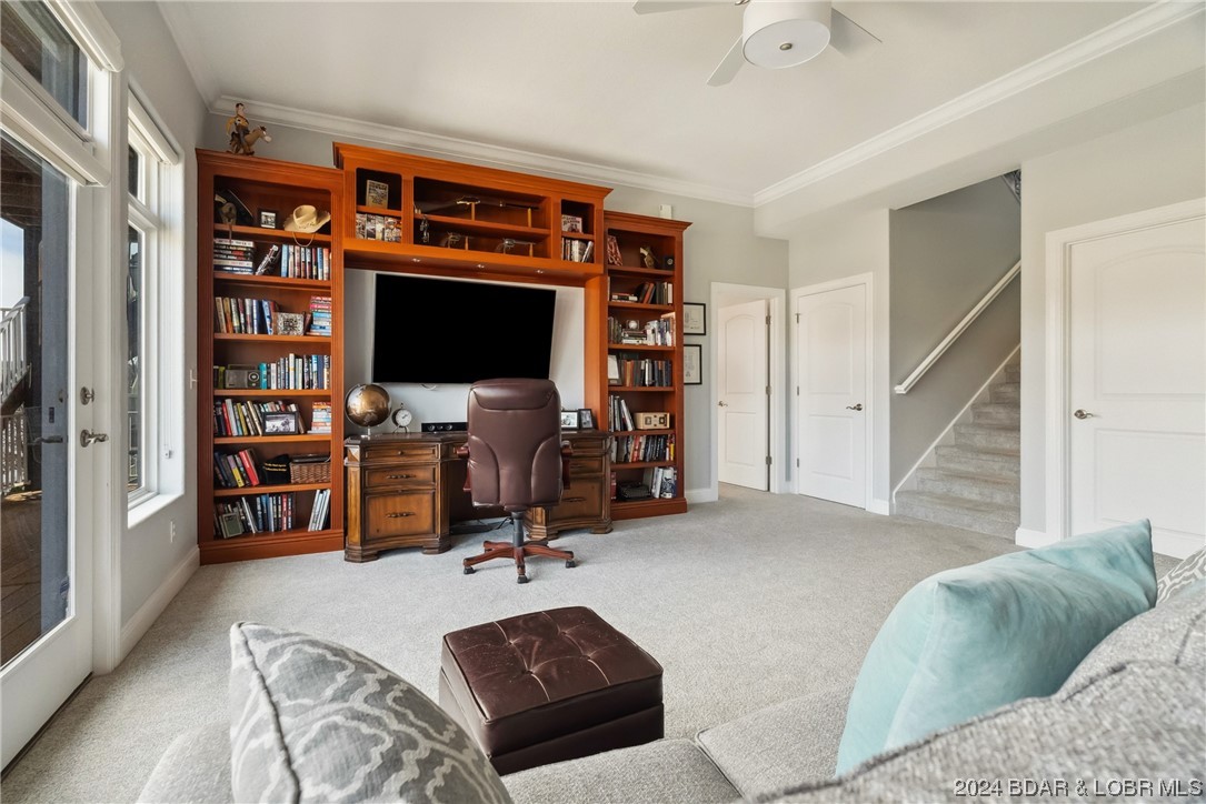 Camdenton, Missouri 65020, United States, 5 Bedrooms Bedrooms, ,6 BathroomsBathrooms,Residential,Contingent,63505