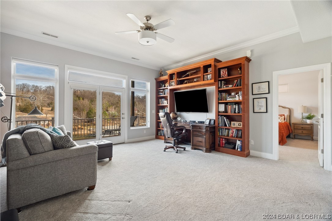 Camdenton, Missouri 65020, United States, 5 Bedrooms Bedrooms, ,6 BathroomsBathrooms,Residential,Contingent,63505