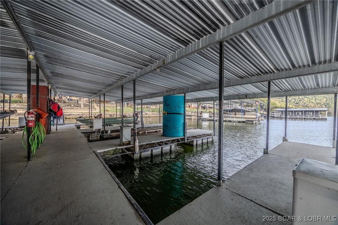 Castaway Sub - Residential