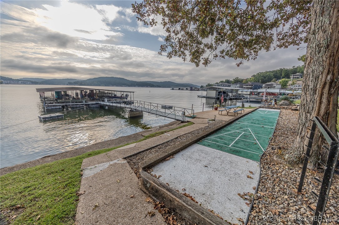 Castaway Sub - Residential