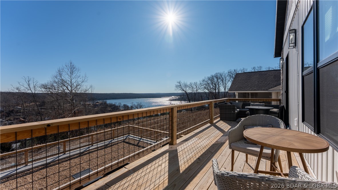 Park Place On The Lake - Residential