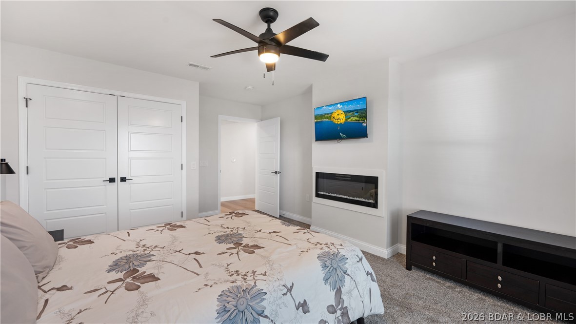 Park Place On The Lake - Residential