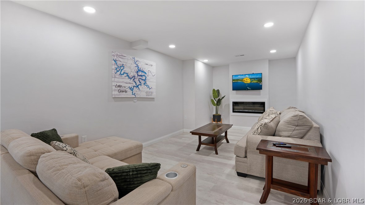 Park Place On The Lake - Residential