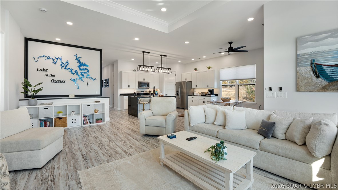 Park Place On The Lake - Residential