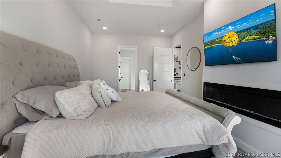 Park Place On The Lake - Residential