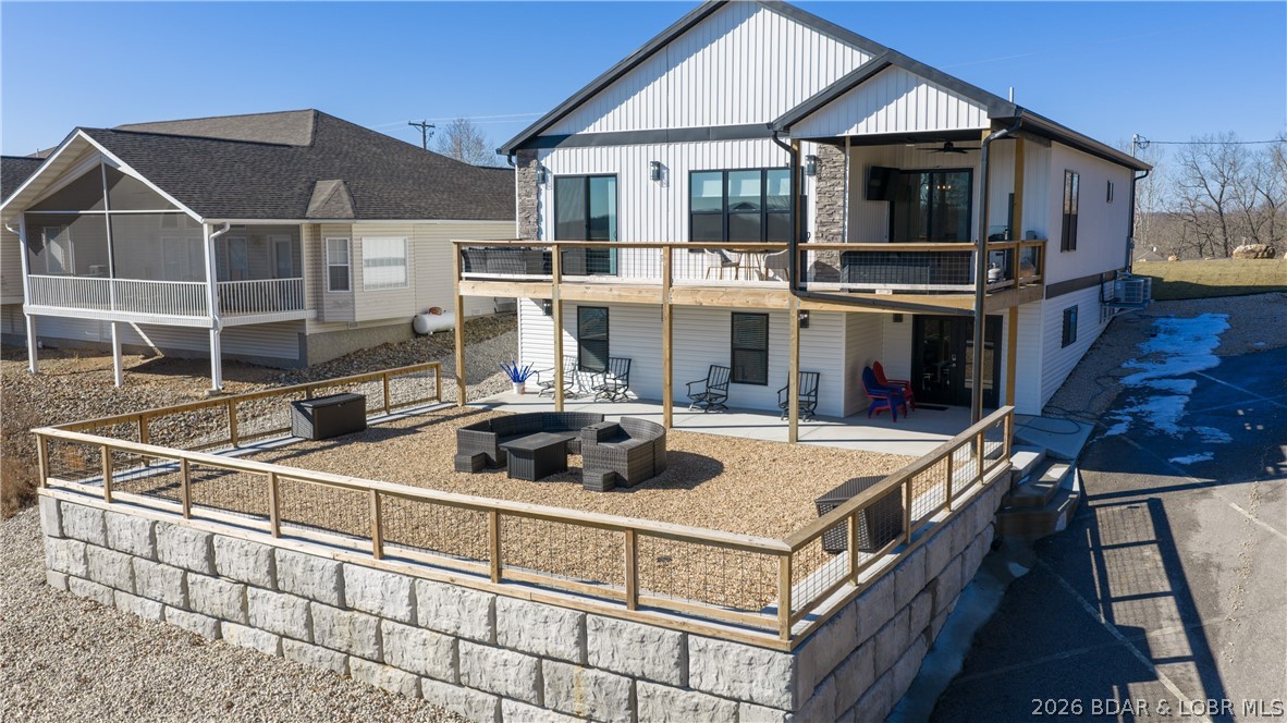 Park Place On The Lake - Residential