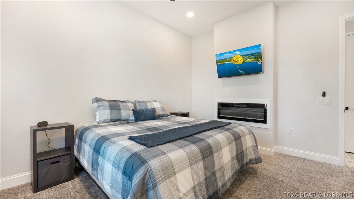 Park Place On The Lake - Residential