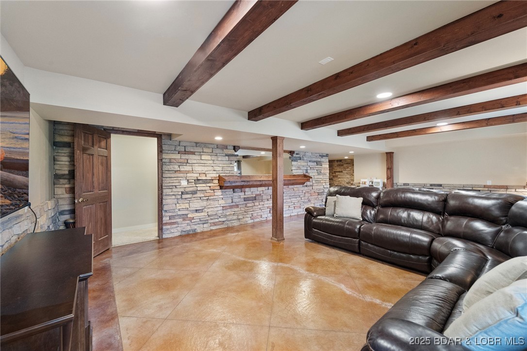 Kays Point #4 - Residential