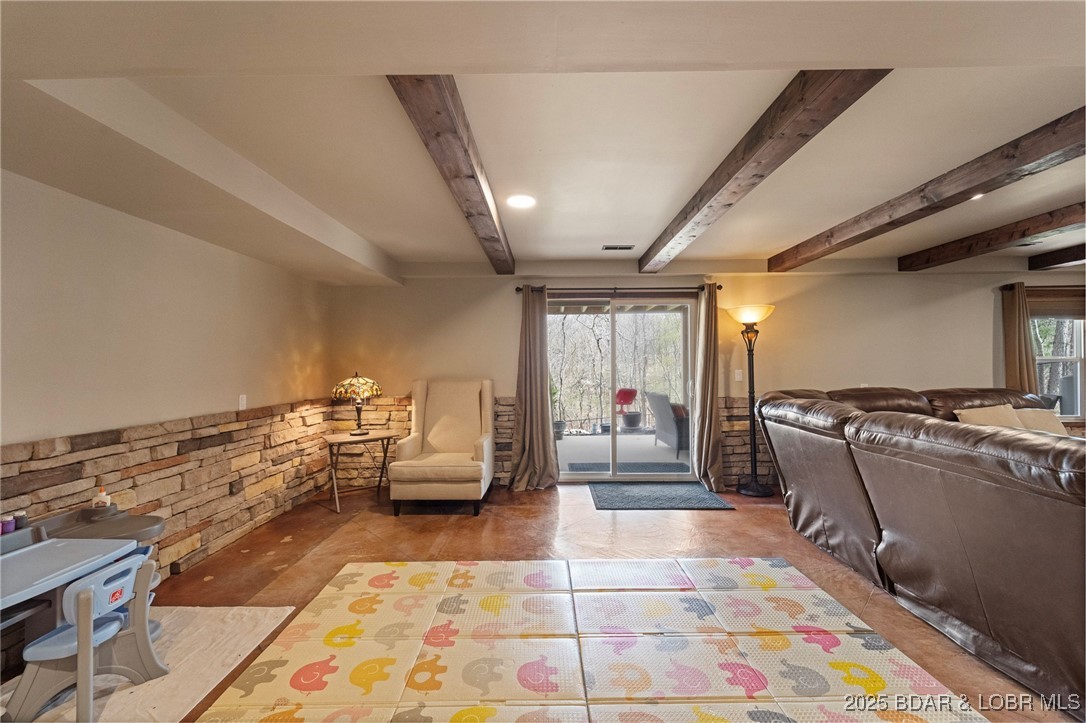 Kays Point #4 - Residential