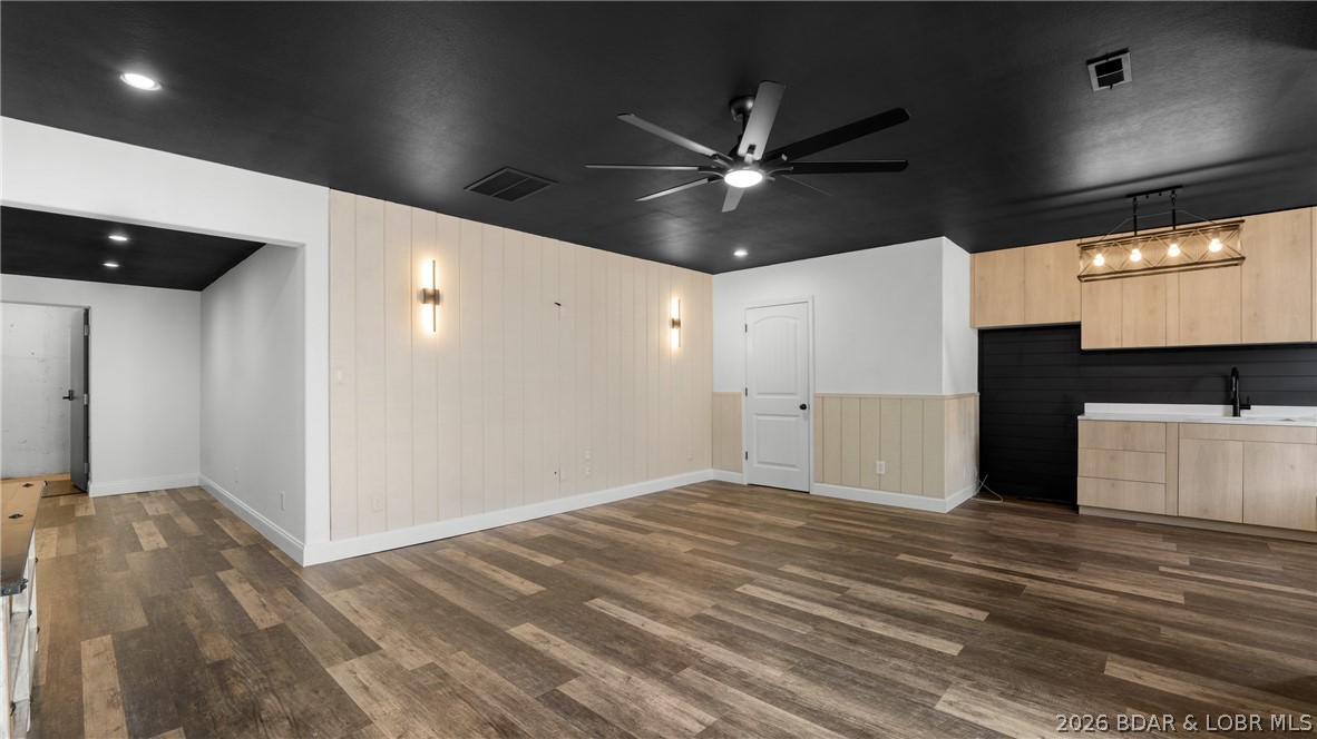 Camelot Estates - Residential