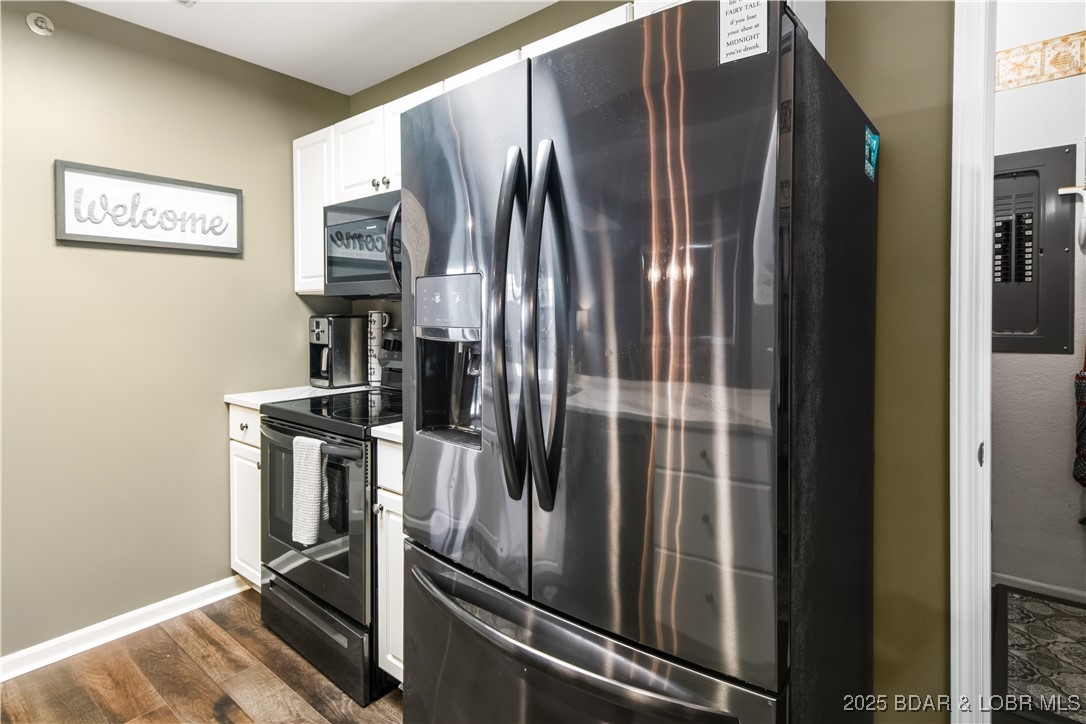 Lake Ozark, Missouri 65049, United States, 3 Bedrooms Bedrooms, ,2 BathroomsBathrooms,Residential,Active,254373