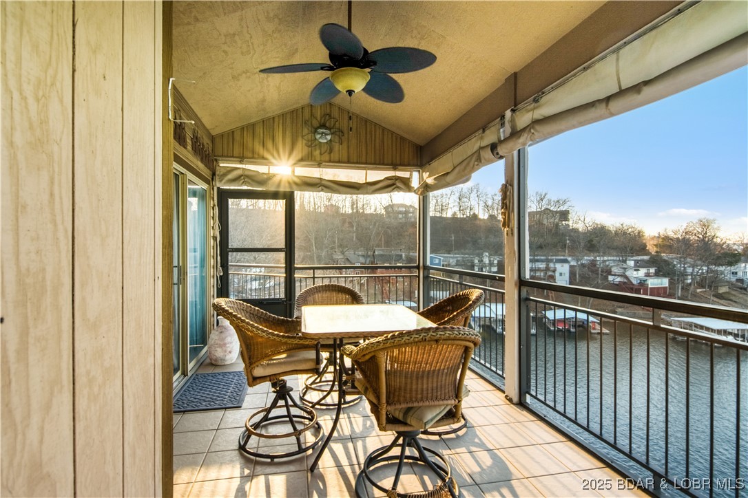Lake Ozark, Missouri 65049, United States, 3 Bedrooms Bedrooms, ,2 BathroomsBathrooms,Residential,Active,254373