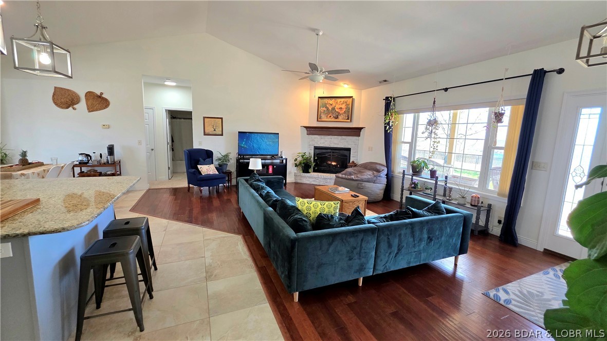 Johnsons Bay - Residential