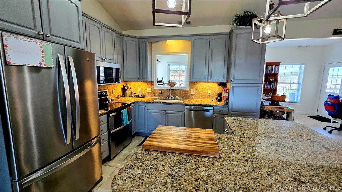 Johnsons Bay - Residential