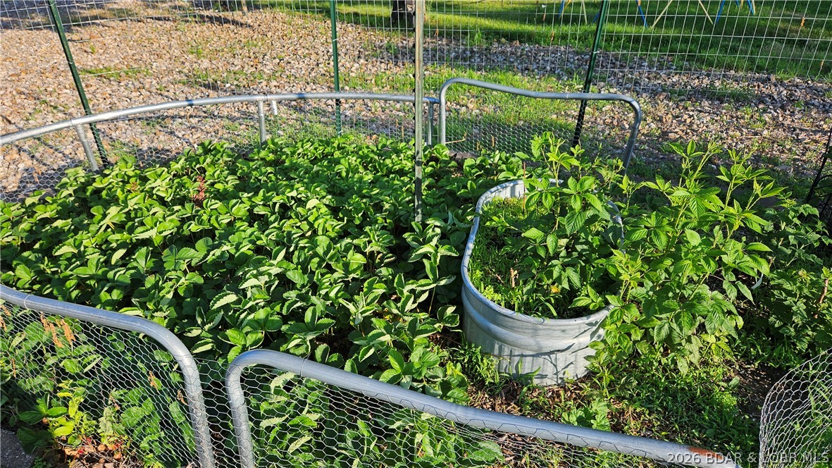 Johnsons Bay - Residential