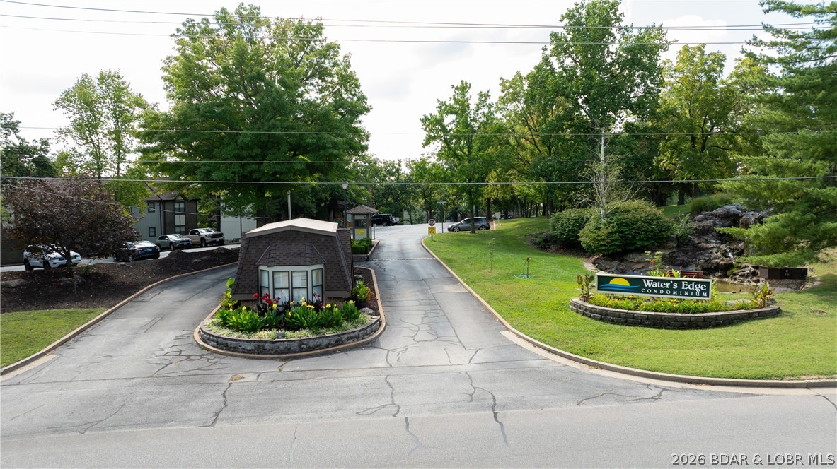 Waters Edge Condominium - Residential