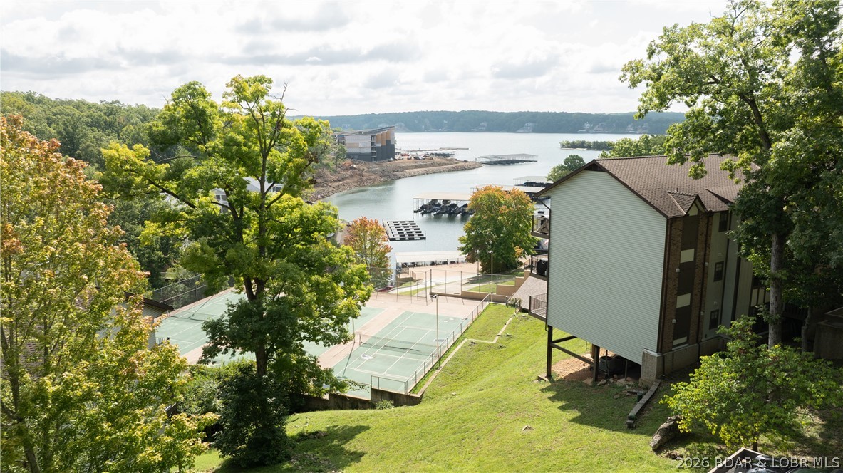 Waters Edge Condominium - Residential