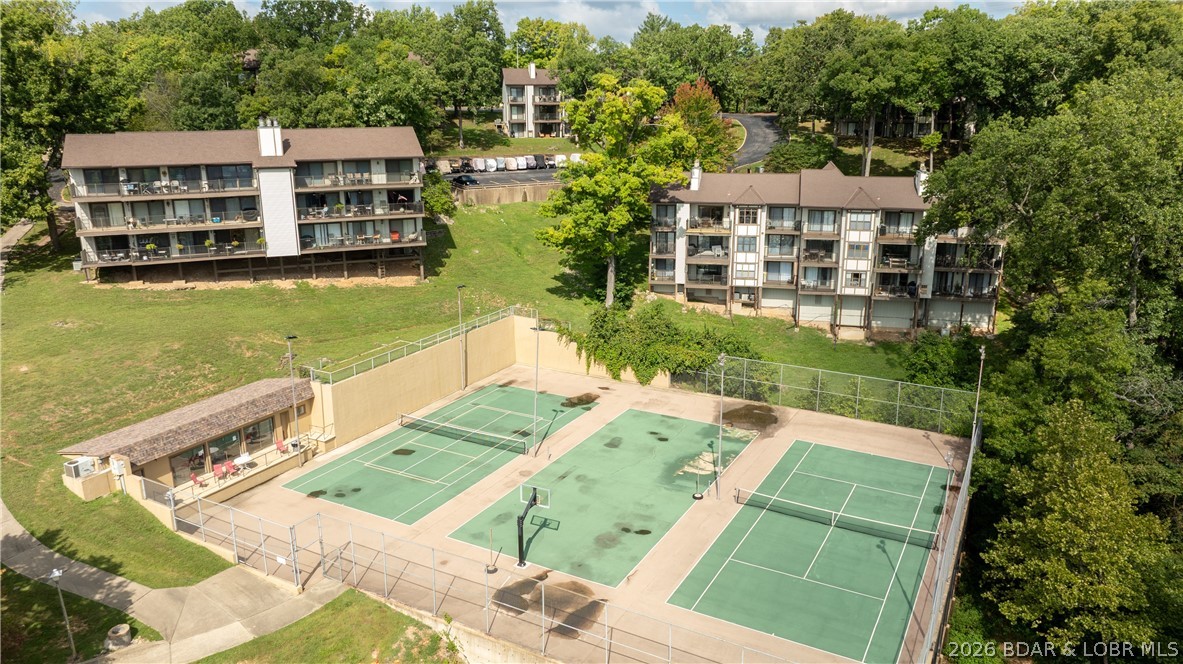 Waters Edge Condominium - Residential