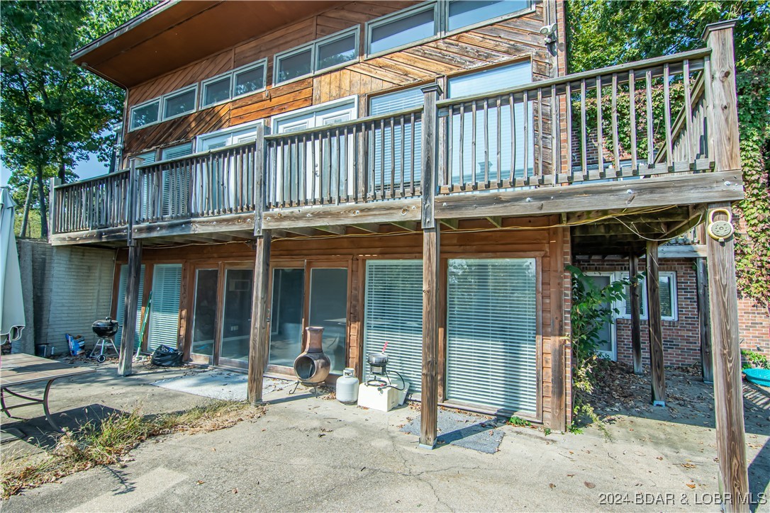 Sunrise Beach, Missouri 65079, United States, 5 Bedrooms Bedrooms, ,5 BathroomsBathrooms,Residential,Active,48754