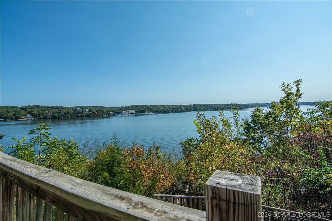 Sunrise Beach, Missouri 65079, United States, 5 Bedrooms Bedrooms, ,5 BathroomsBathrooms,Residential,Active,48754