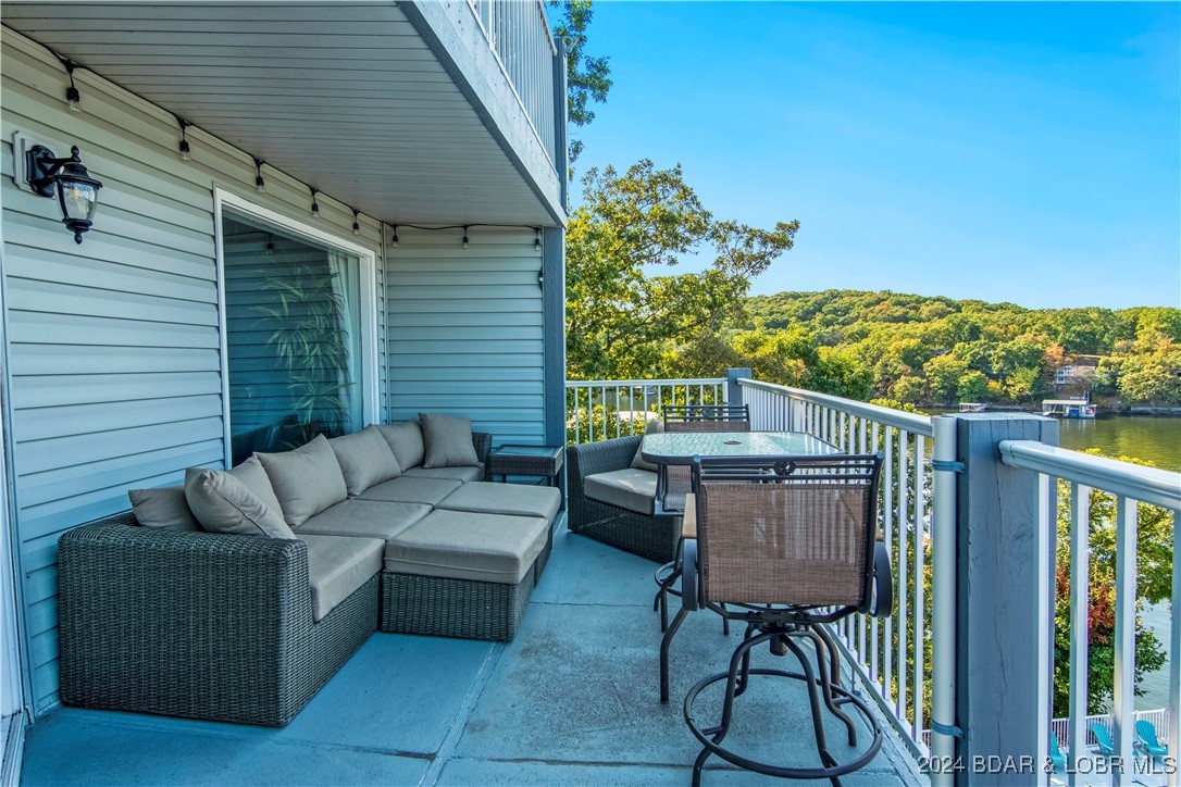 Lake Ozark, Missouri 65049, United States, 3 Bedrooms Bedrooms, ,2 BathroomsBathrooms,Residential,Active,38762