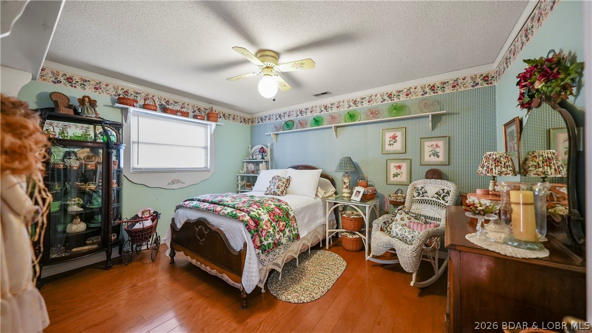 Horseshoe Bend # 8 - Residential