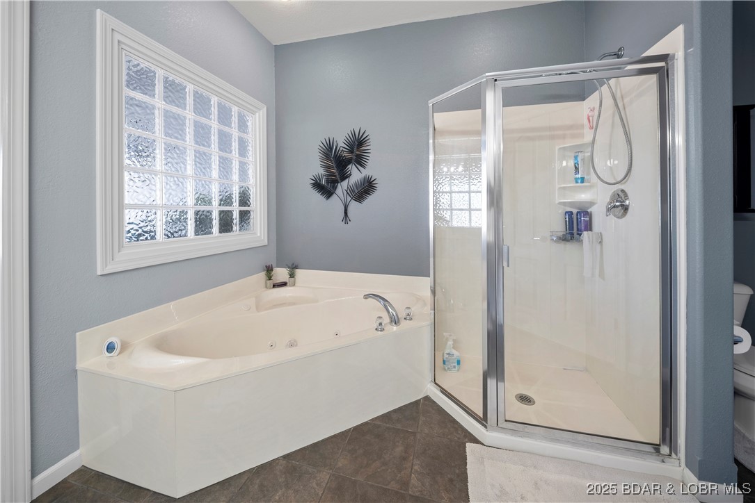 Monarch Cove Condominium - Residential