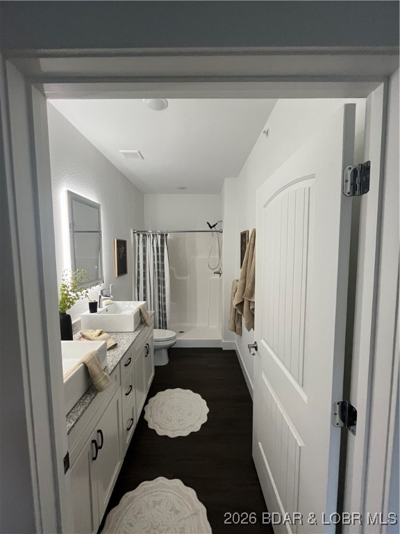 Highland Shores Condominium - Residential