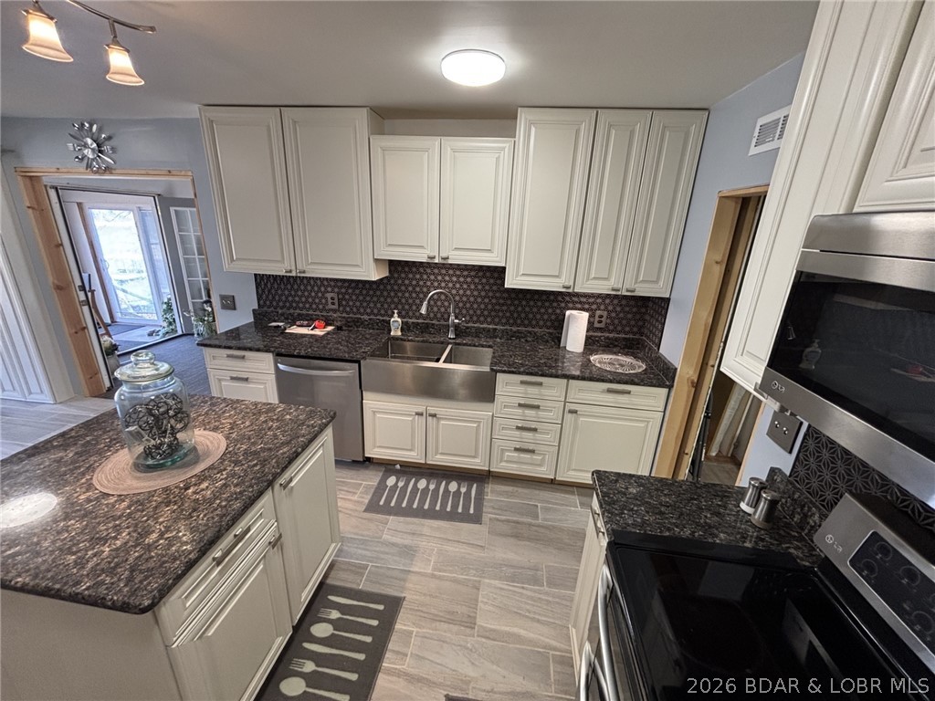 Lick Creek - Residential