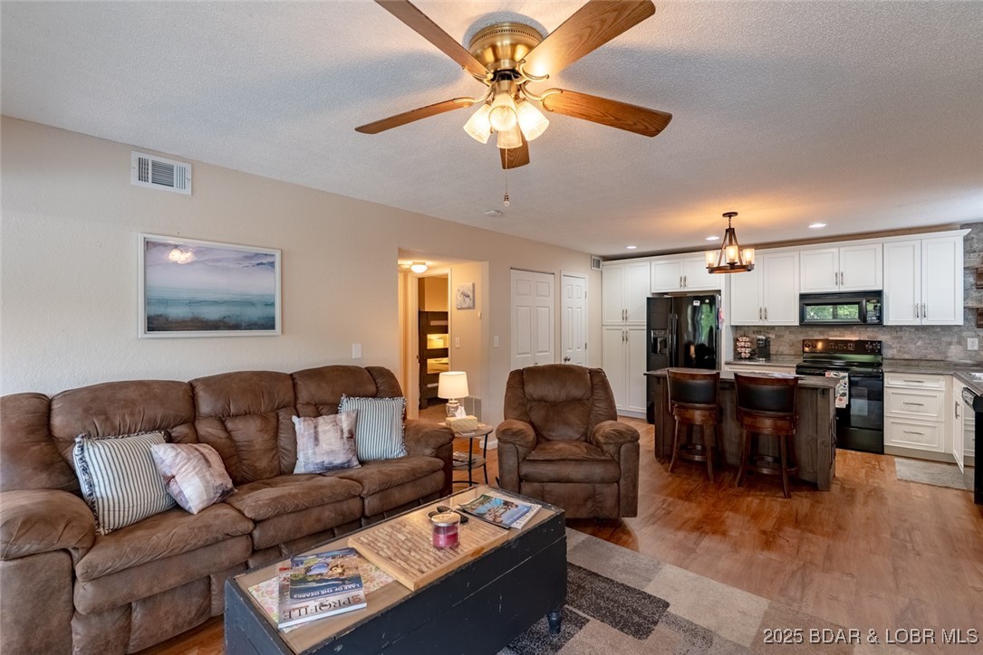 Southwood Shores Condominium - Residential