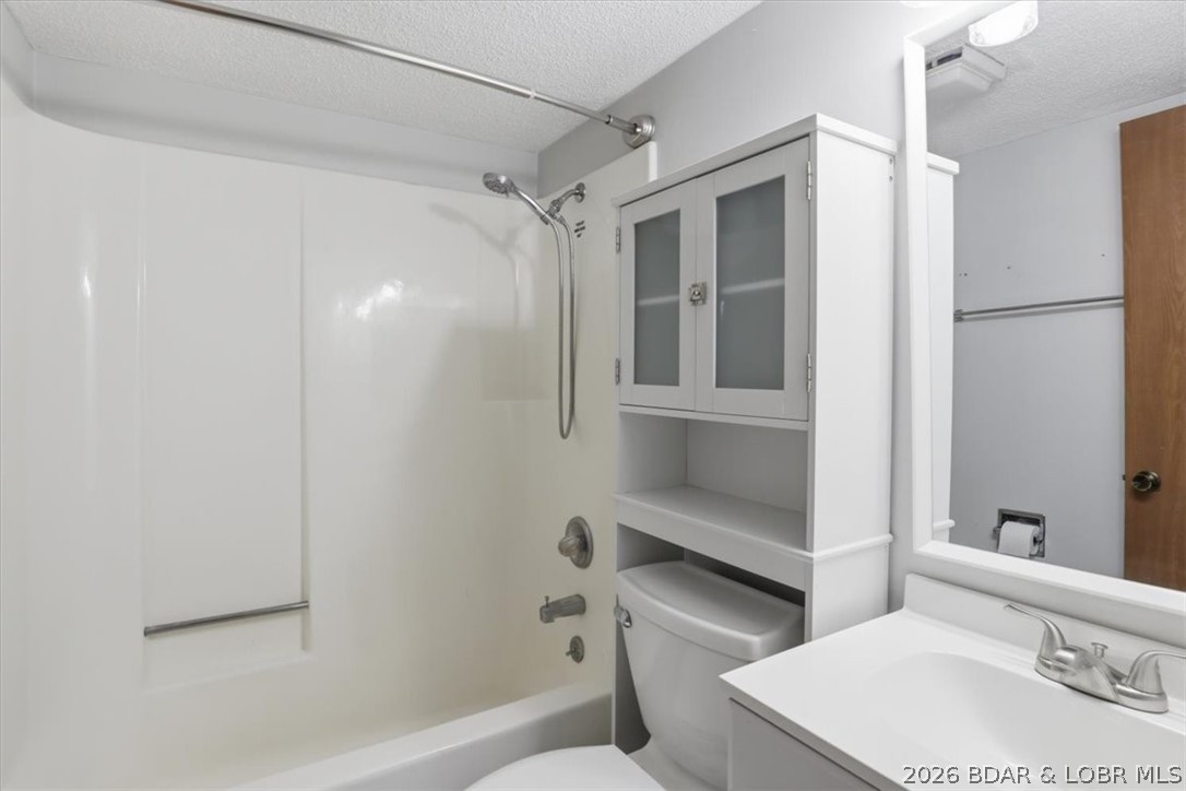 Southwood Shores Condominium - Residential