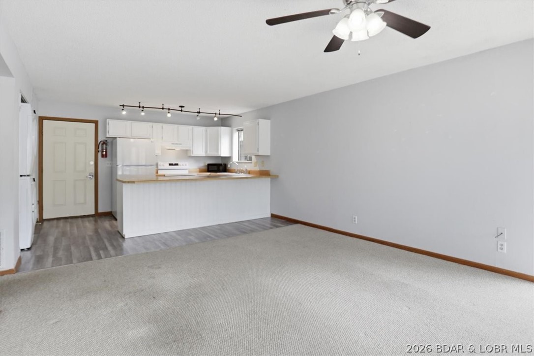 Southwood Shores Condominium - Residential