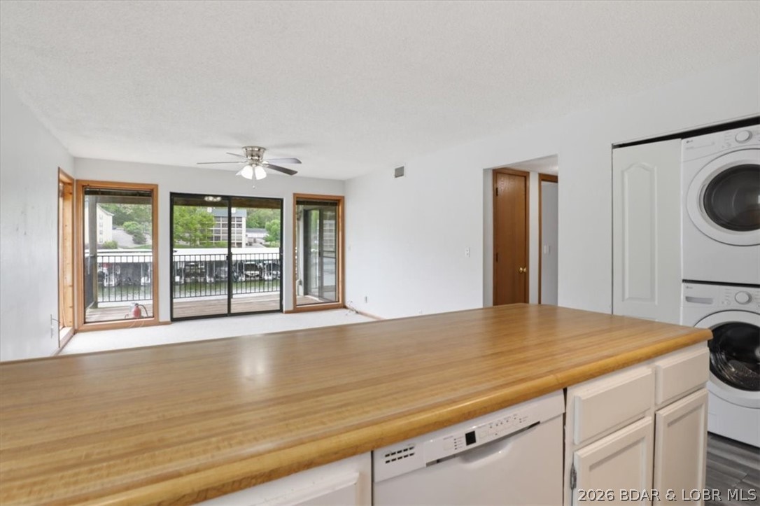 Southwood Shores Condominium - Residential